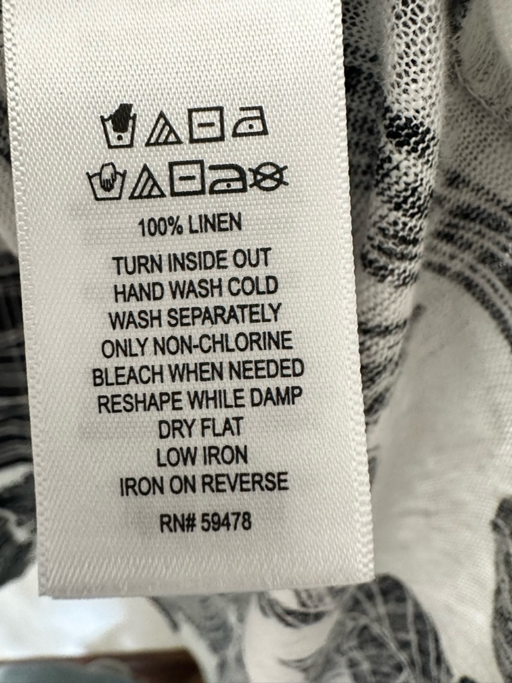 Tahari Black & White Floral Print Tunic 3X - Picture 7 of 7